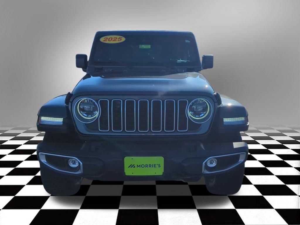 Used 2025 Jeep Wrangler Unlimited Sahara w/ Safety Group image 4