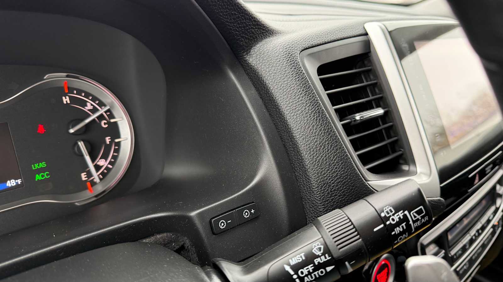 Used 2017 Honda Pilot Elite image 21