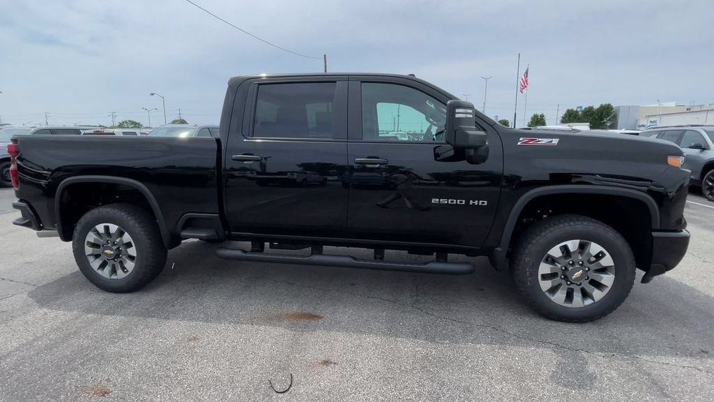 New 2026 Chevrolet Silverado 2500 Custom w/ Custom Value Package AWD/4WD image 3