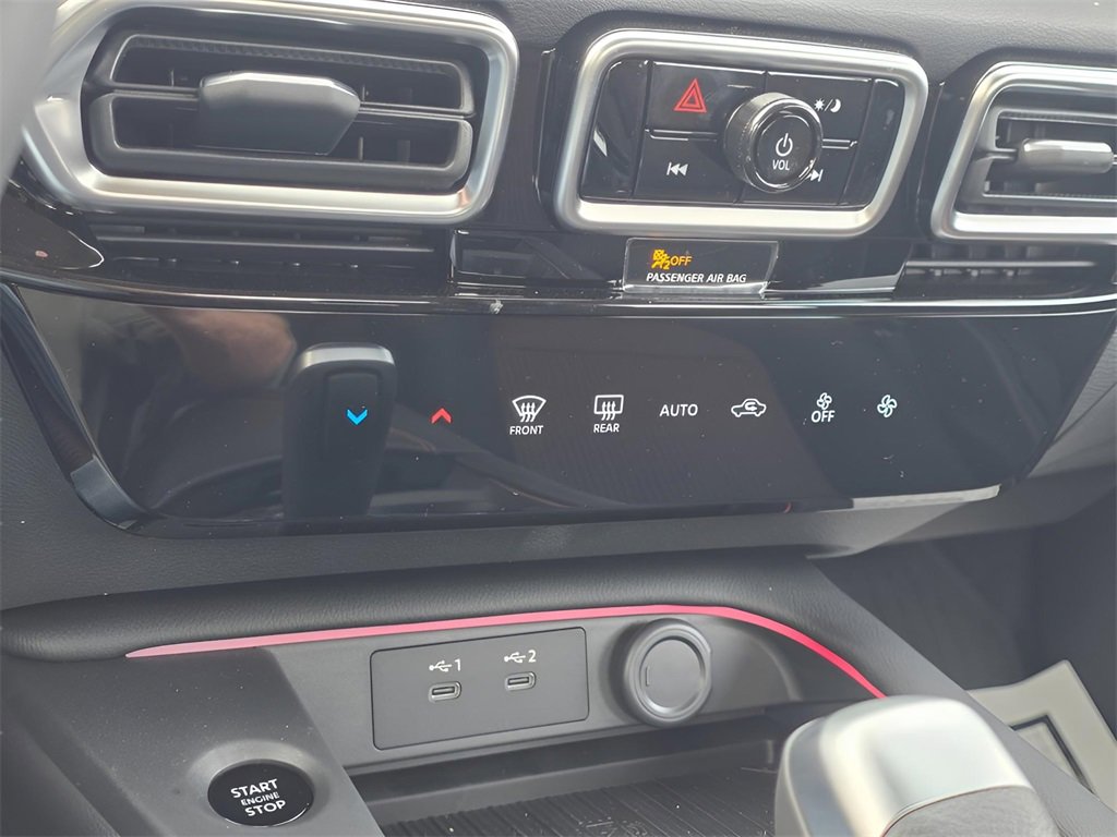 New 2026 Nissan Sentra SR image 24