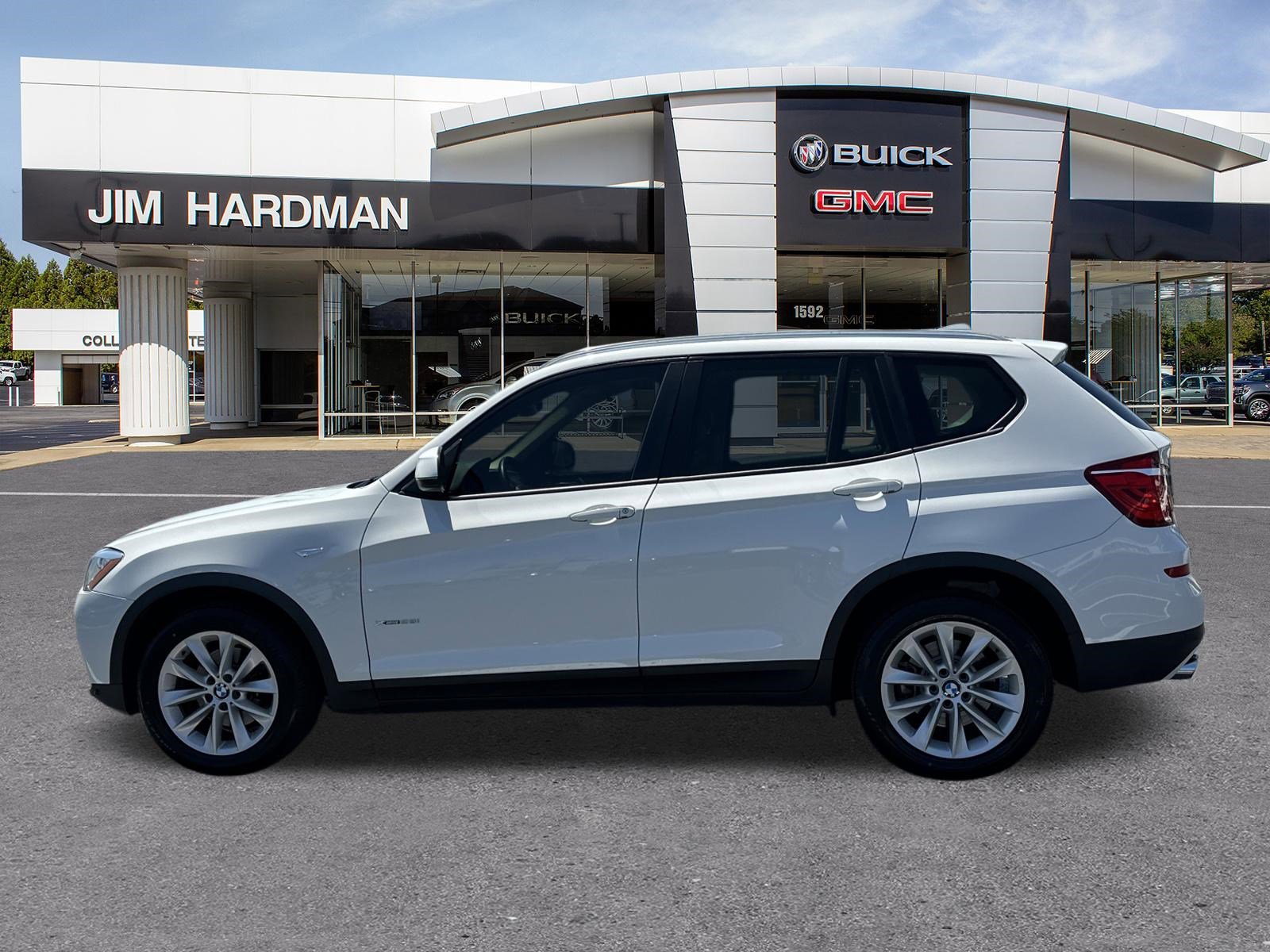Used 2017 BMW X3 xDrive28i image 4