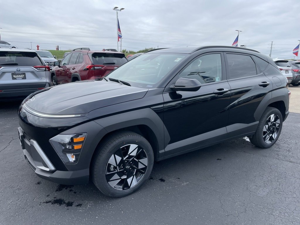 Used 2024 Hyundai Kona SEL image 6