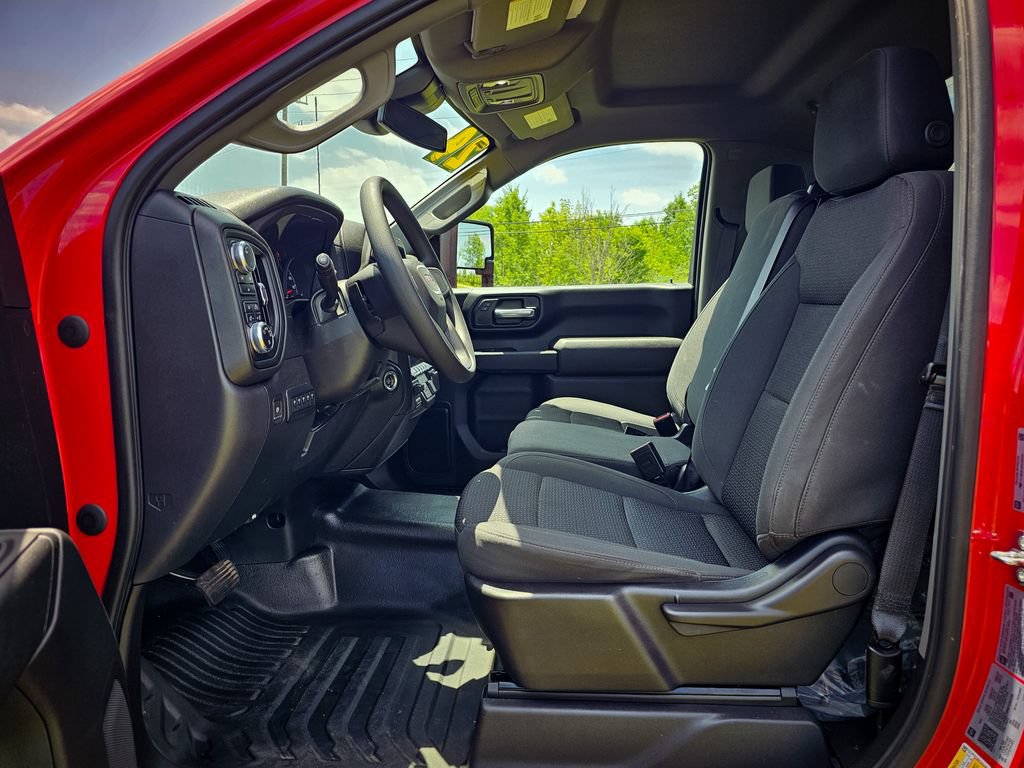 Used 2024 GMC Sierra 3500 Pro w/ Convenience Package AWD/4WD image 13