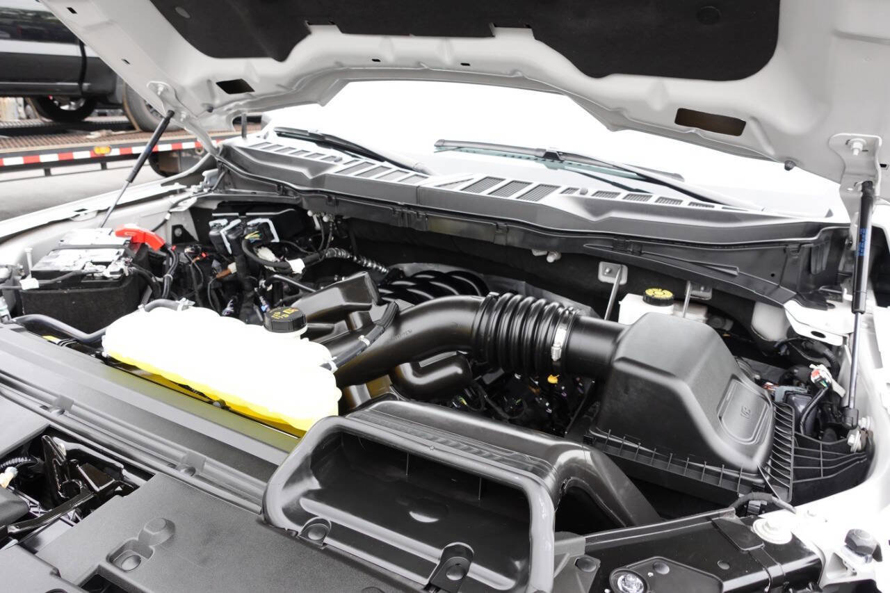 Used 2024 Ford F150 XLT w/ XLT Black Appearance Package AWD/4WD image 59