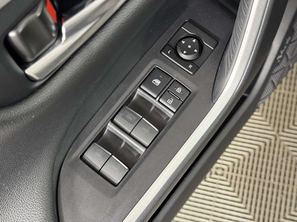 Used 2024 Toyota RAV4 XSE w/ Premium Package AWD/4WD image 18