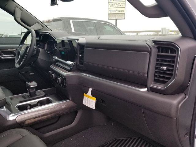 New 2026 Chevrolet Silverado 1500 LTZ w/ Technology Package image 13