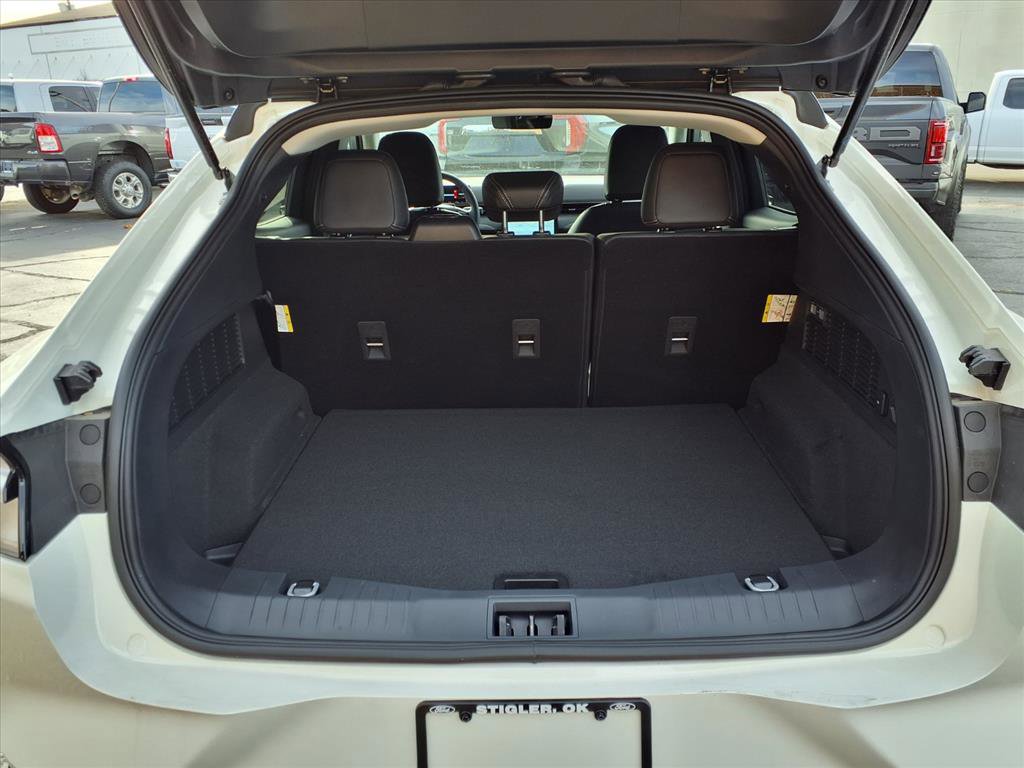 Used 2025 Ford Mustang Mach-E Select image 17