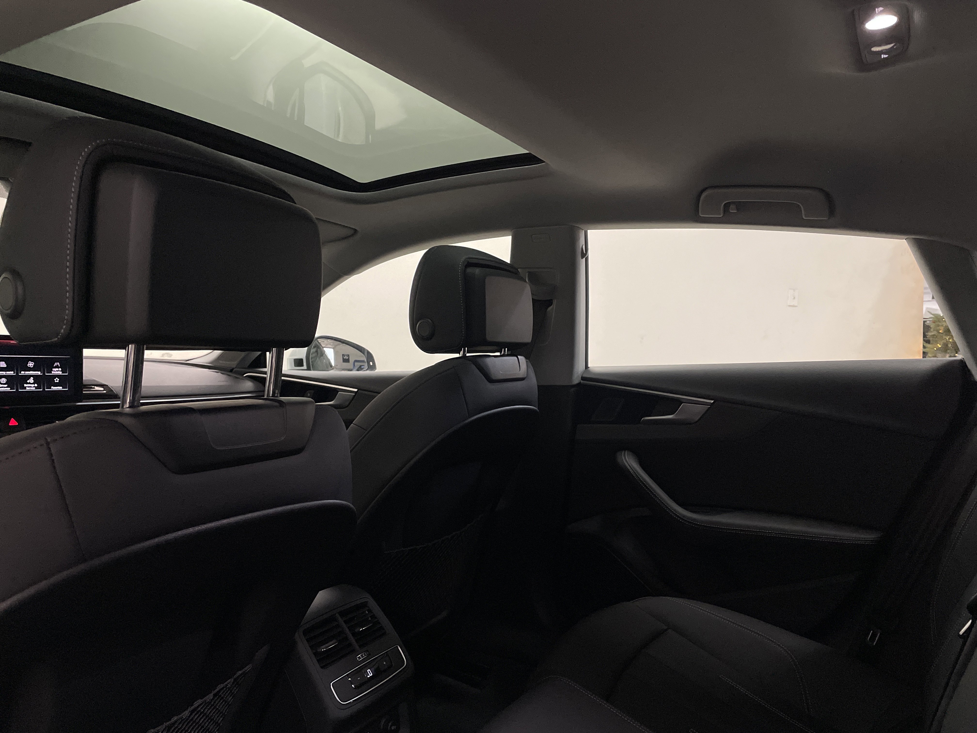 Used 2022 Audi A5 2.0T Premium Plus w/ Premium Plus image 18