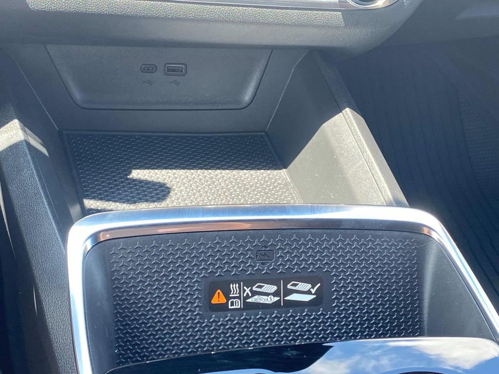 New 2026 Chevrolet Equinox ACTIV w/ Convenience Package III image 22