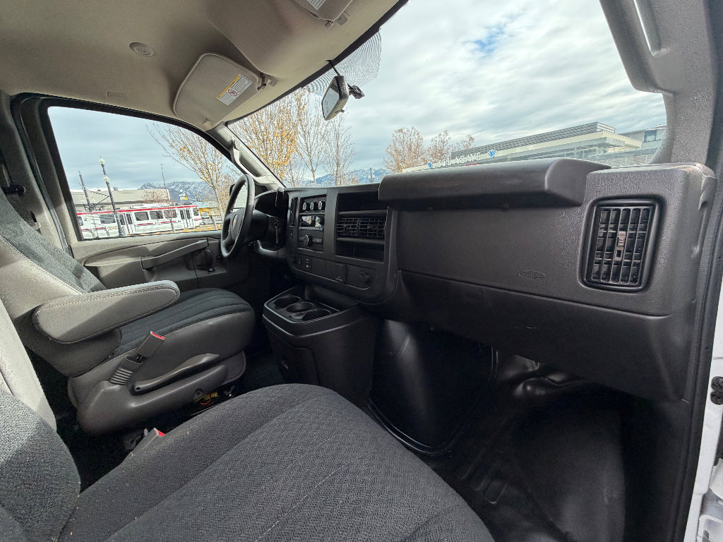 Used 2024 Chevrolet Express 2500 w/ Driver Convenience Package image 22