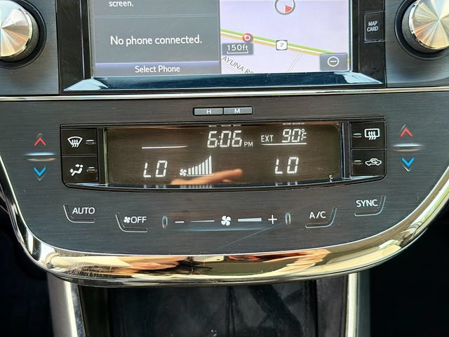 Used 2015 Toyota Avalon XLE Touring FWD image 17