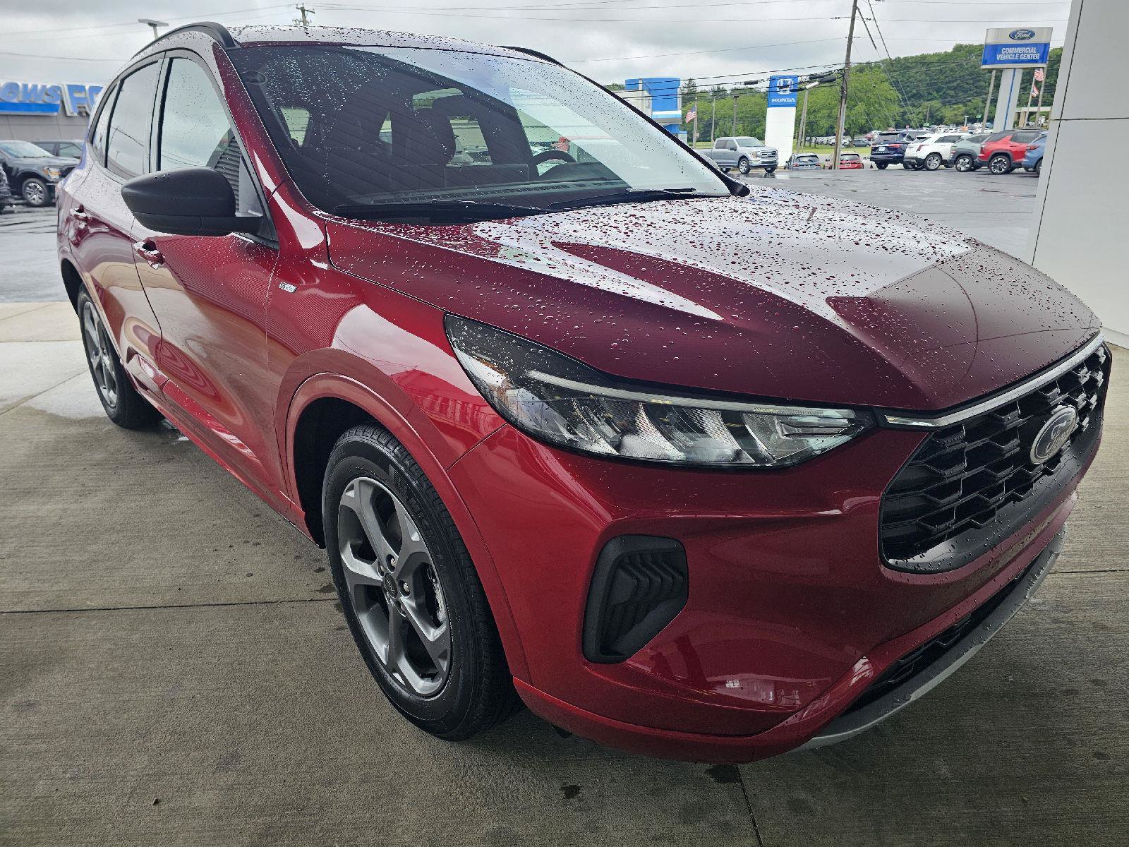 Used 2024 Ford Escape ST-Line w/ Tech Pack #1 FWD image 7