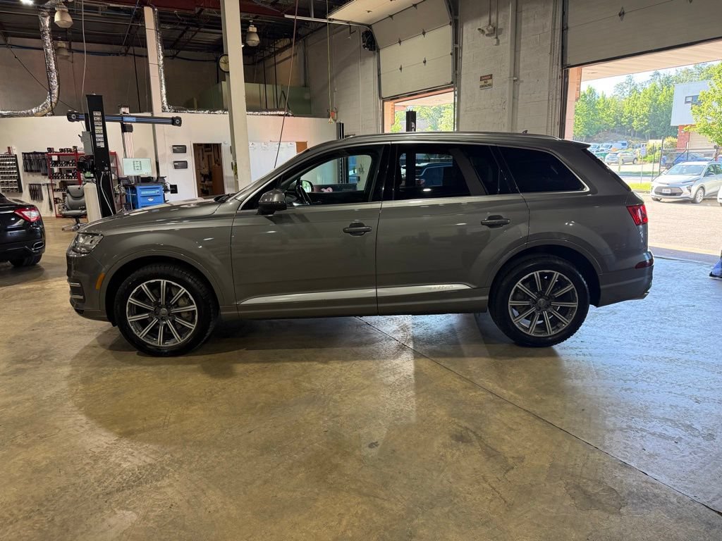 Used 2017 Audi Q7 3.0T Premium Plus AWD/4WD image 4