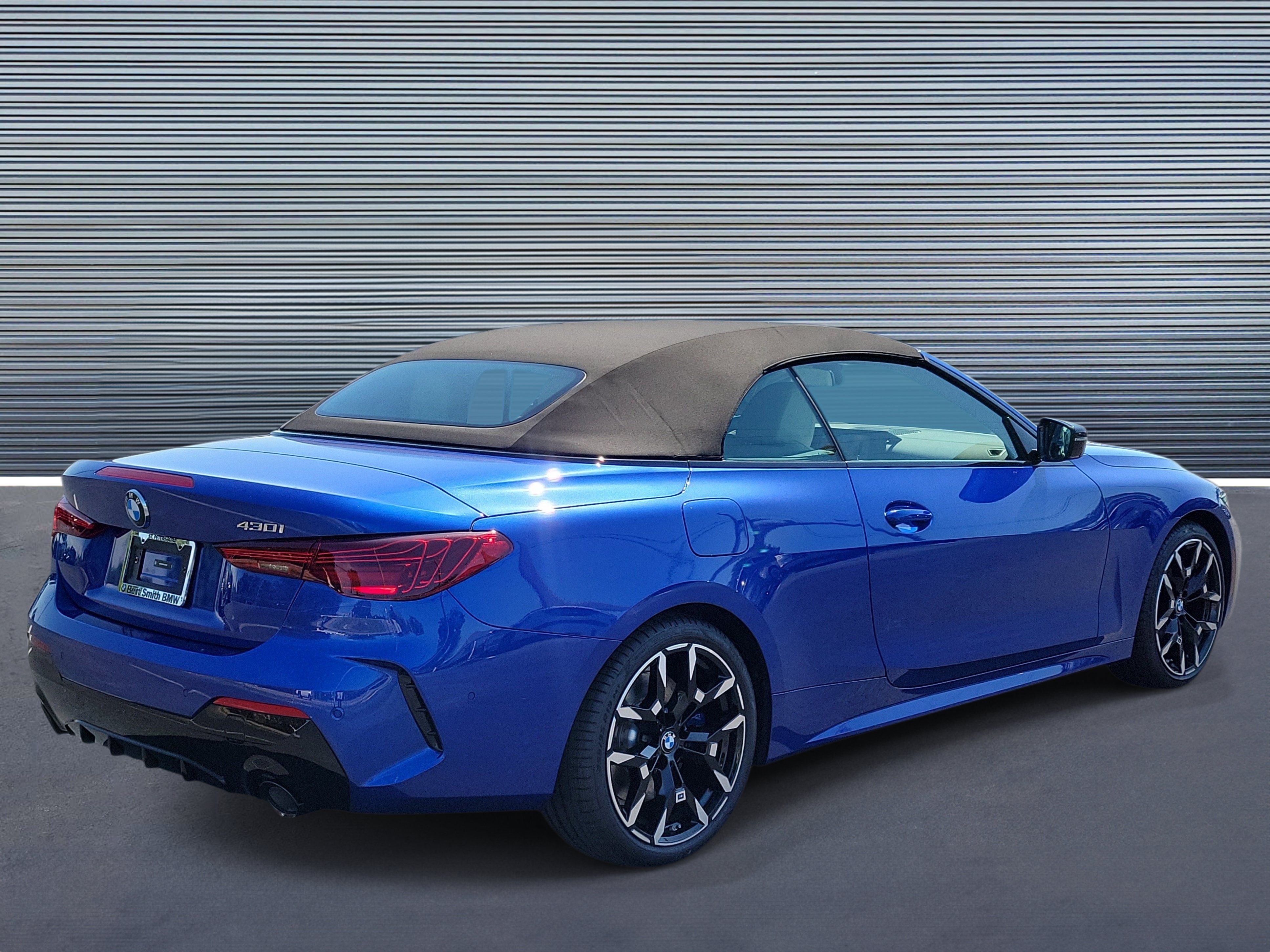 New 2027 BMW 430i Convertible w/ M Sport Package RWD image 3