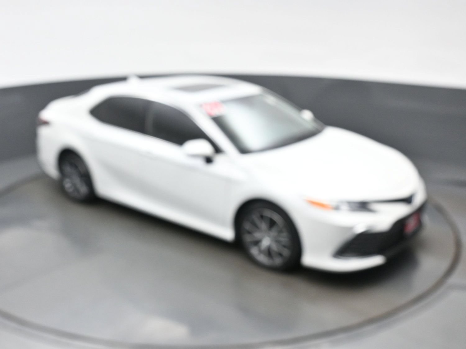 Used 2024 Toyota Camry XLE FWD image 37