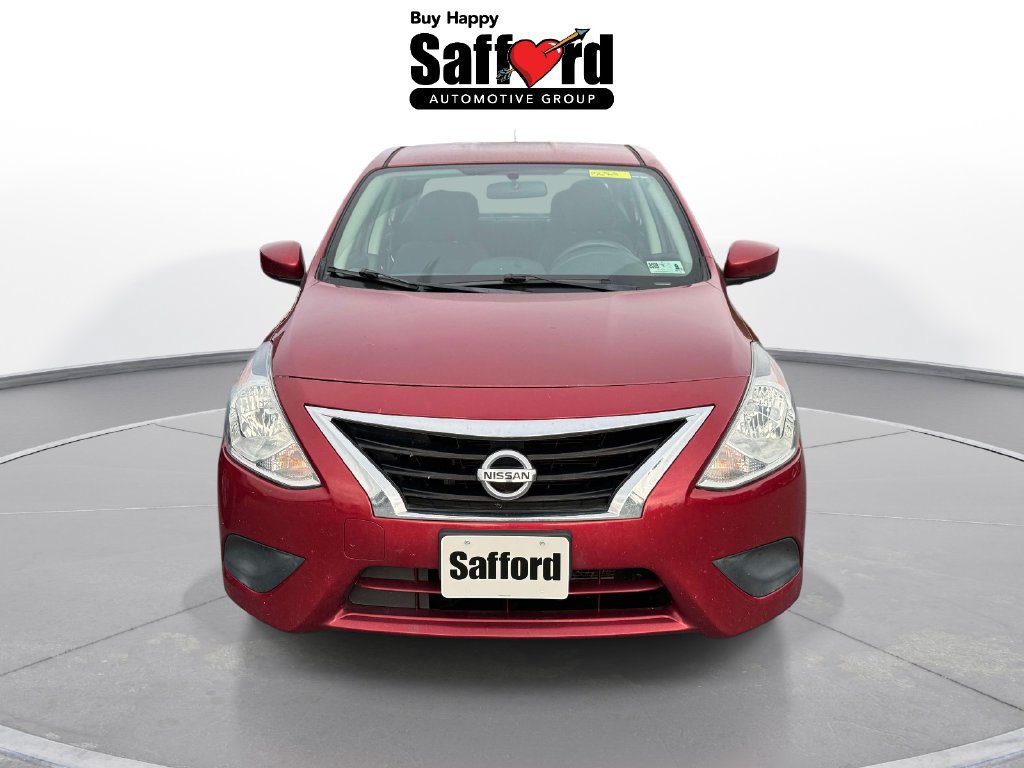Used 2016 Nissan Versa SV FWD image 4