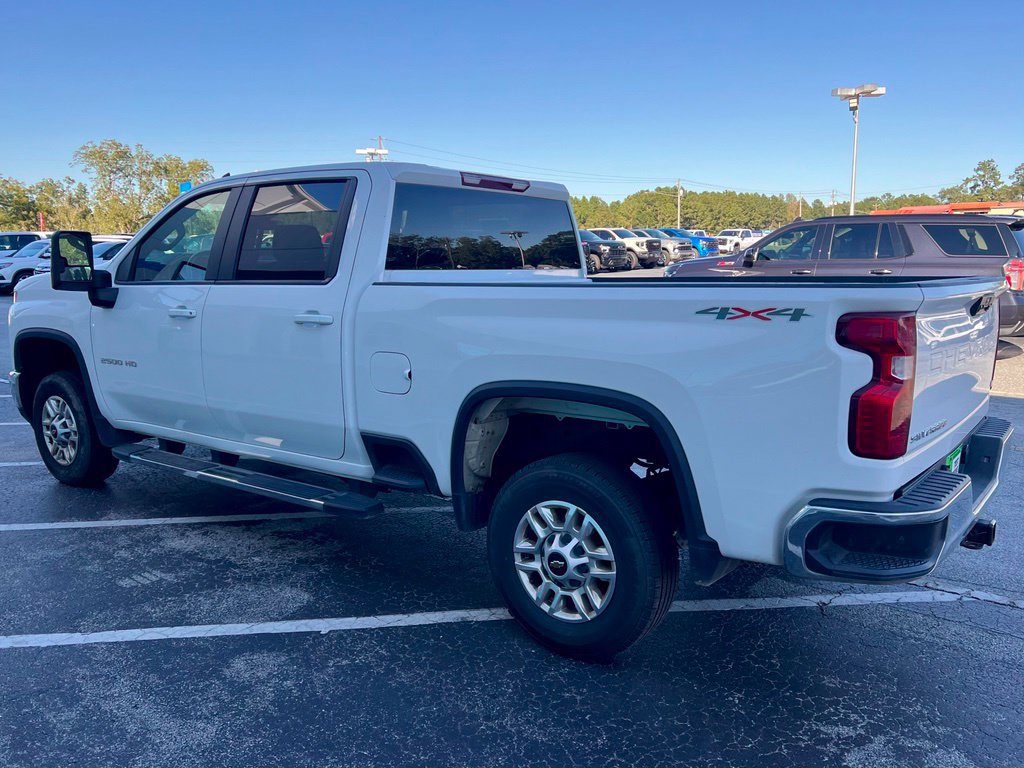 Used 2025 Chevrolet Silverado 2500 LT w/ Convenience Package AWD/4WD image 33