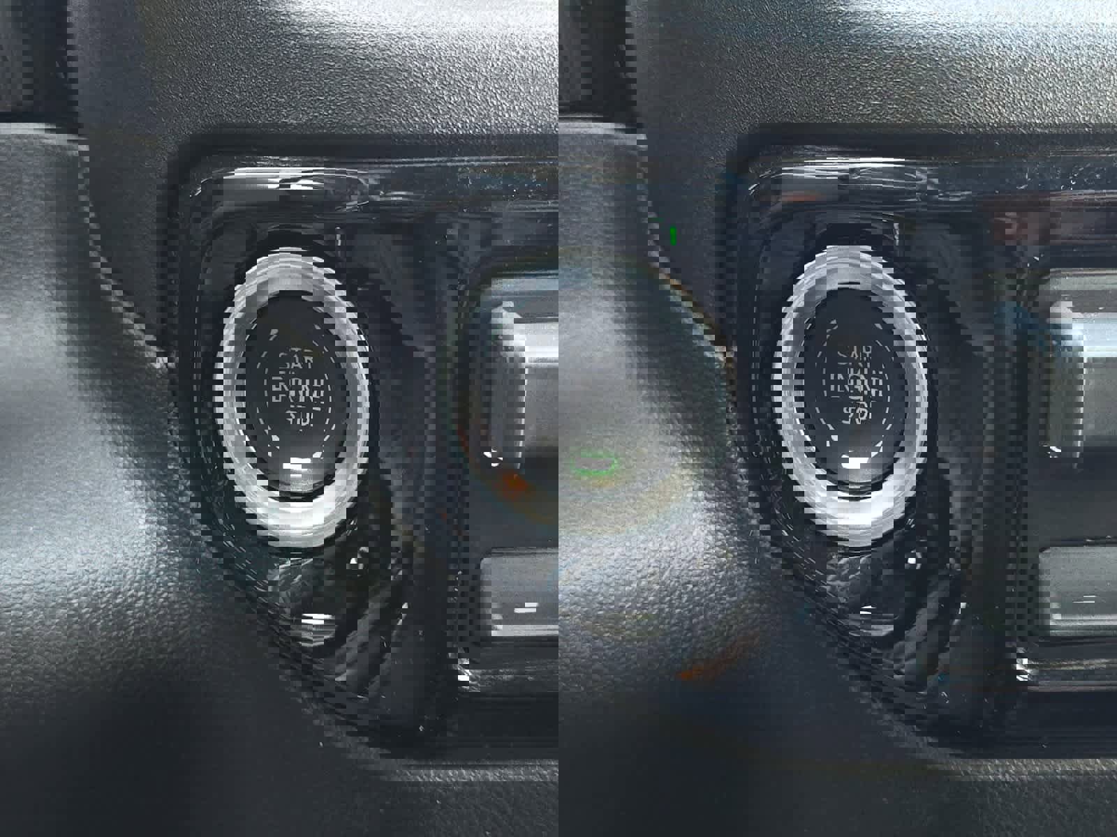 Used 2024 Chevrolet Silverado 2500 LT image 21