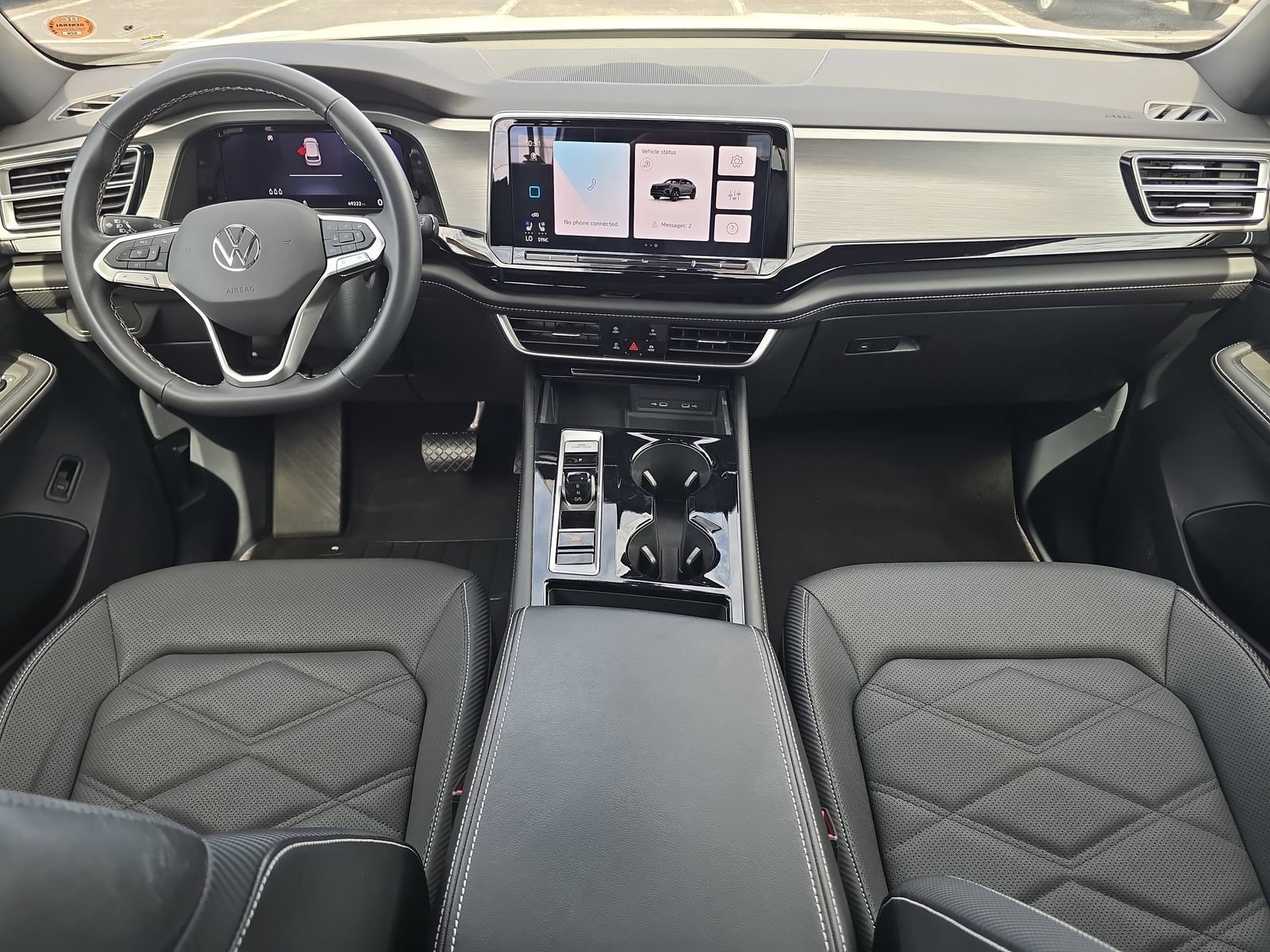 Used 2024 Volkswagen Atlas Cross Sport SE w/ Panoramic Sunroof Package FWD image 9