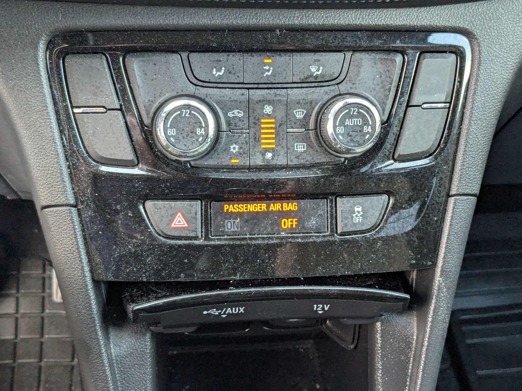 Used 2017 Buick Encore Preferred FWD image 19