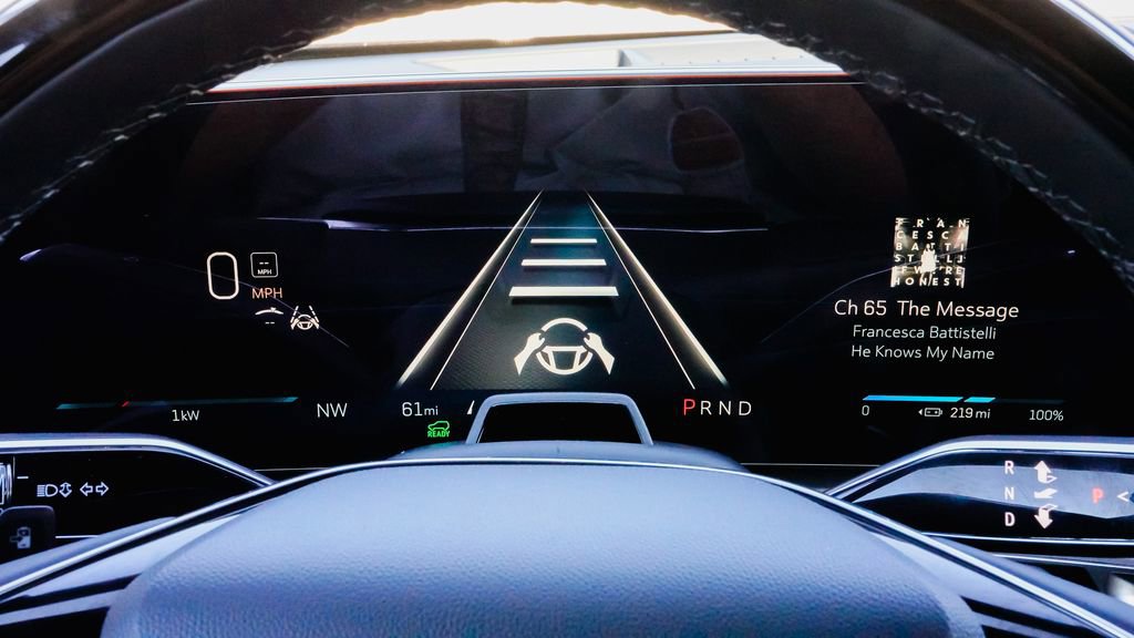 New 2026 Cadillac Lyriq Luxury image 22