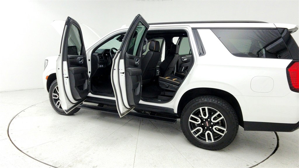 Certified 2023 GMC Yukon AT4 w/ Technology Package image 11