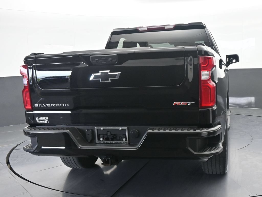 Used 2024 Chevrolet Silverado 1500 RST RWD image 5