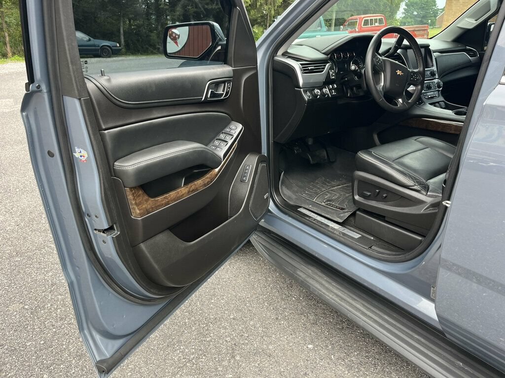 Used 2016 Chevrolet Tahoe LT AWD/4WD image 12