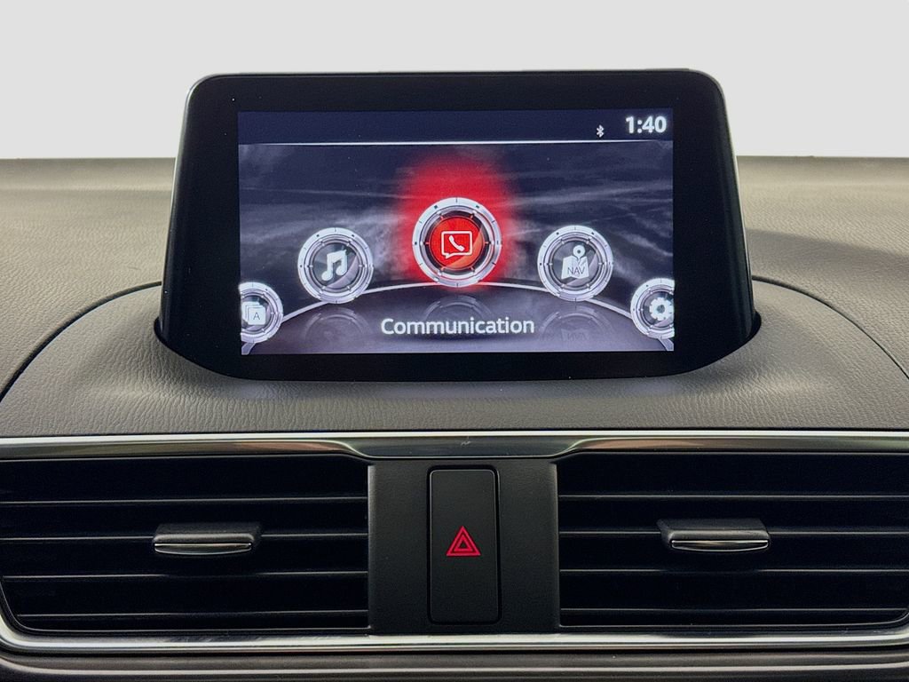 Used 2018 MAZDA MAZDA3 Grand Touring w/ Premium Equipment Package image 12