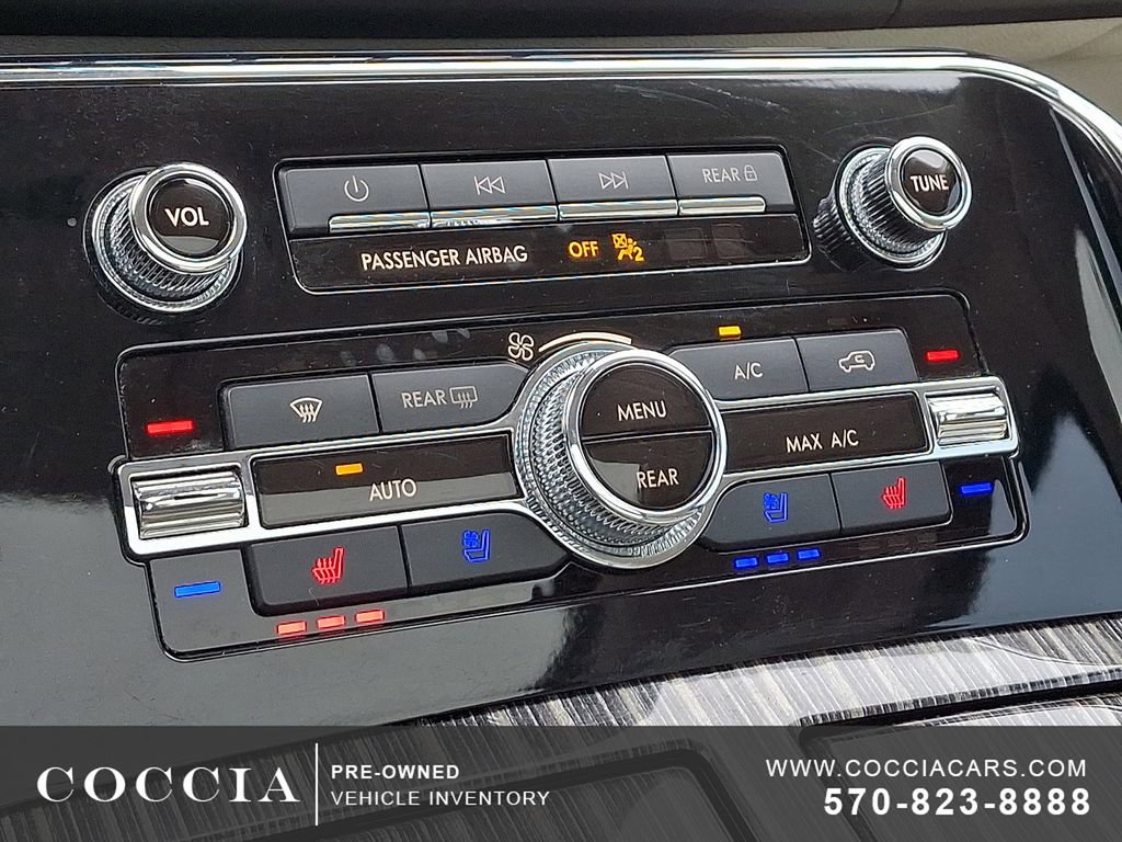Used 2022 Lincoln Navigator Black Label AWD/4WD image 17