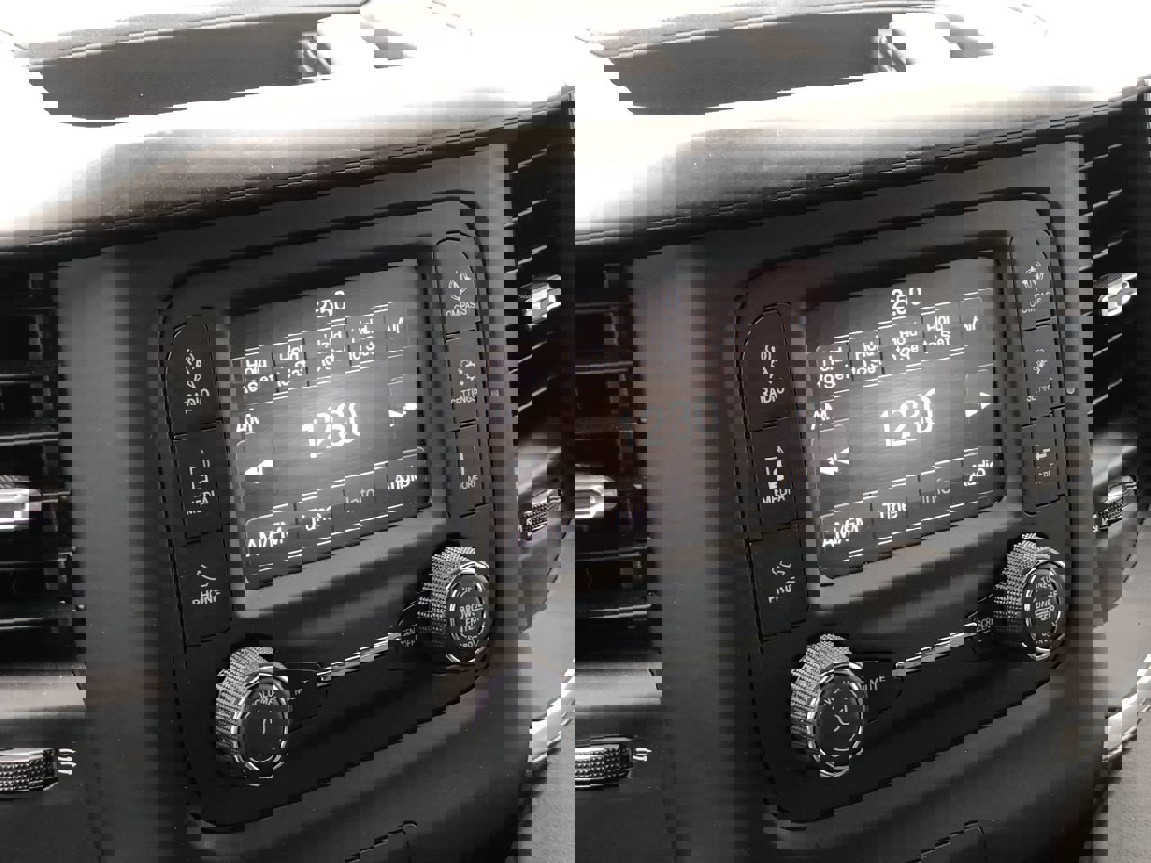 Used 2022 RAM 1500 Big Horn image 19