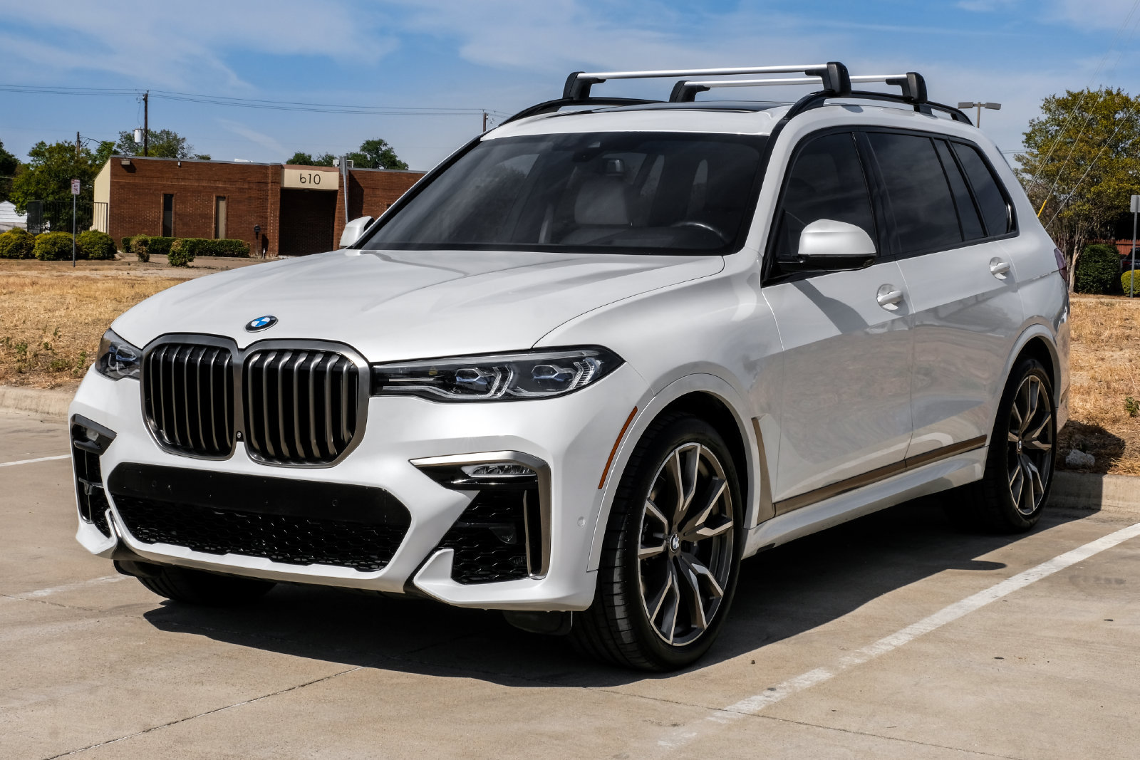 Used 2020 BMW X7 M50i w/ Dynamic Handling Package AWD/4WD image 7