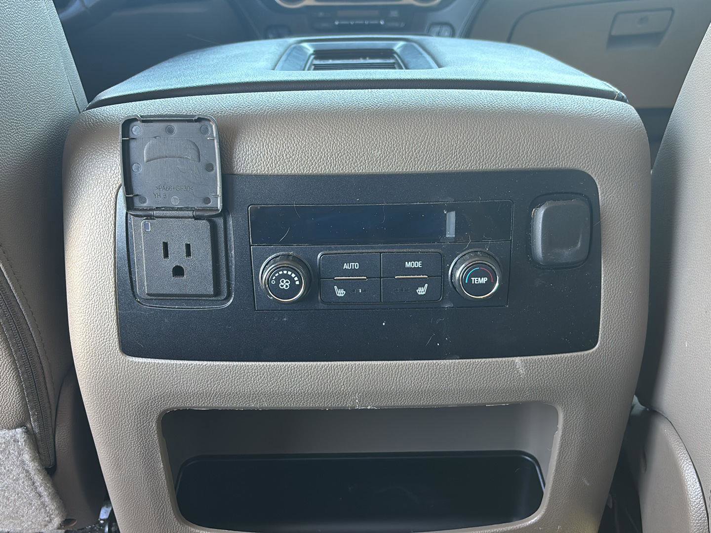 Used 2020 Chevrolet Tahoe Premier image 8