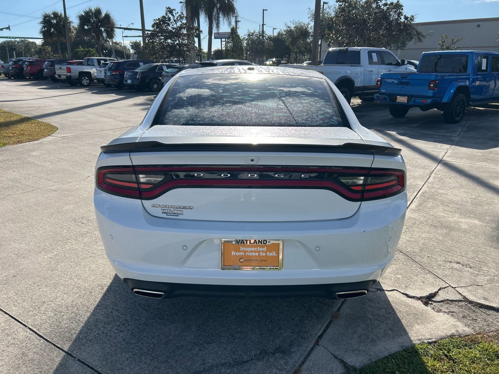 Certified 2020 Dodge Charger SXT image 4