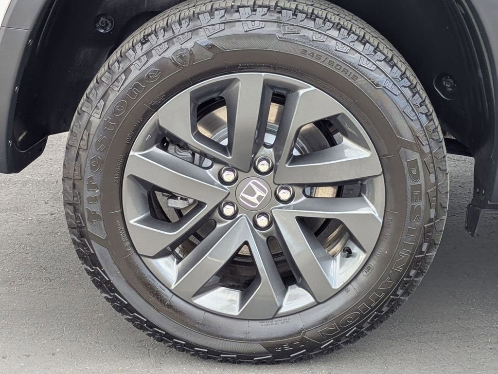 Certified 2025 Honda Ridgeline Sport image 21