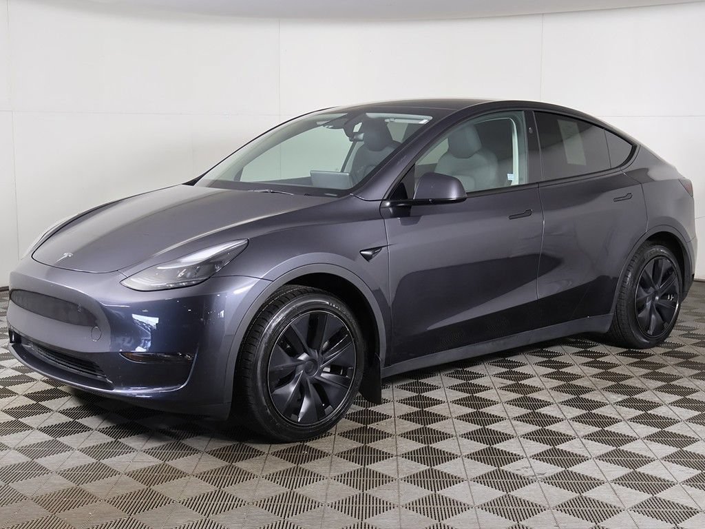Used 2025 Tesla Model Y Long Range AWD/4WD image 12