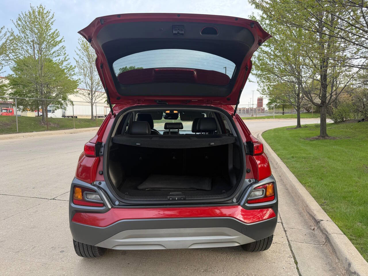 Used 2021 Hyundai Kona Limited AWD/4WD image 37