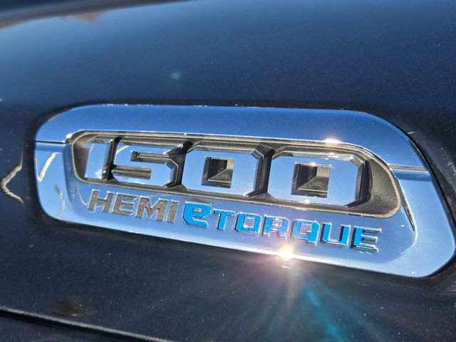 Used 2023 RAM 1500 Laramie image 11