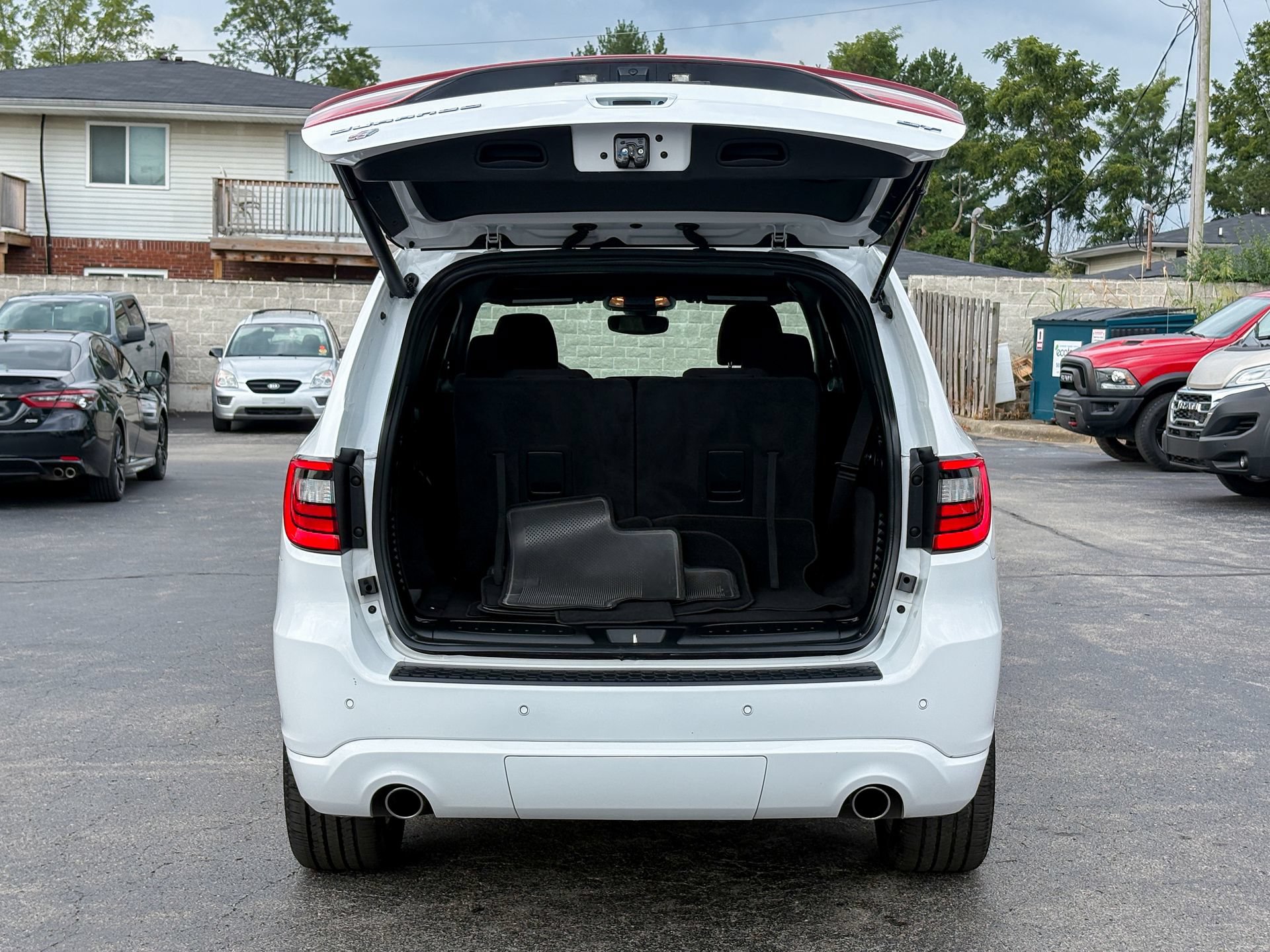 Used 2024 Dodge Durango GT AWD/4WD image 40