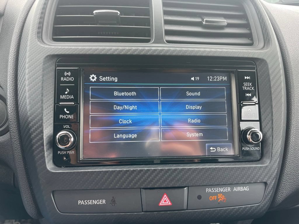 Used 2024 Mitsubishi Outlander Sport ES AWD/4WD image 15