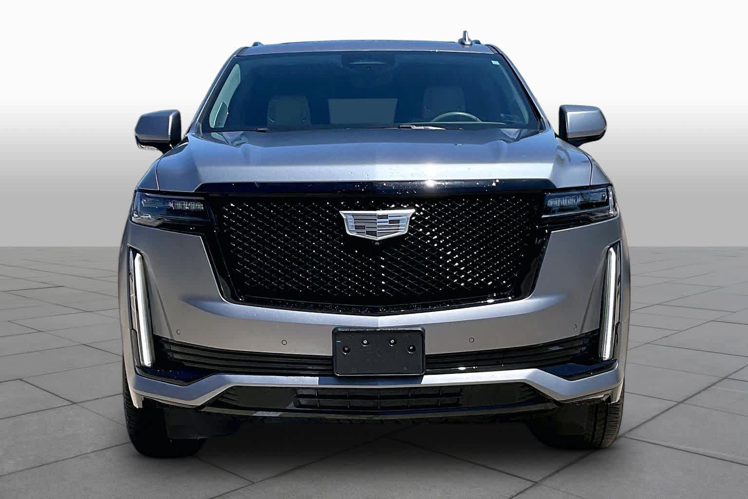 Used 2021 Cadillac Escalade Sport Platinum AWD/4WD image 4