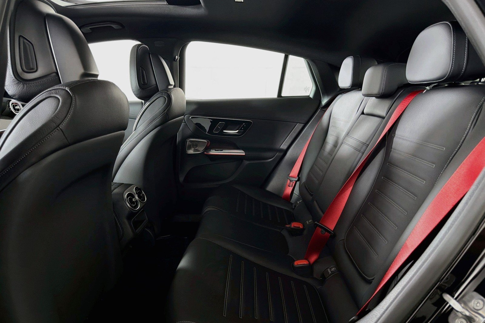 New 2027 Mercedes-Benz GLC 53 AMG 4MATIC Coupe image 7