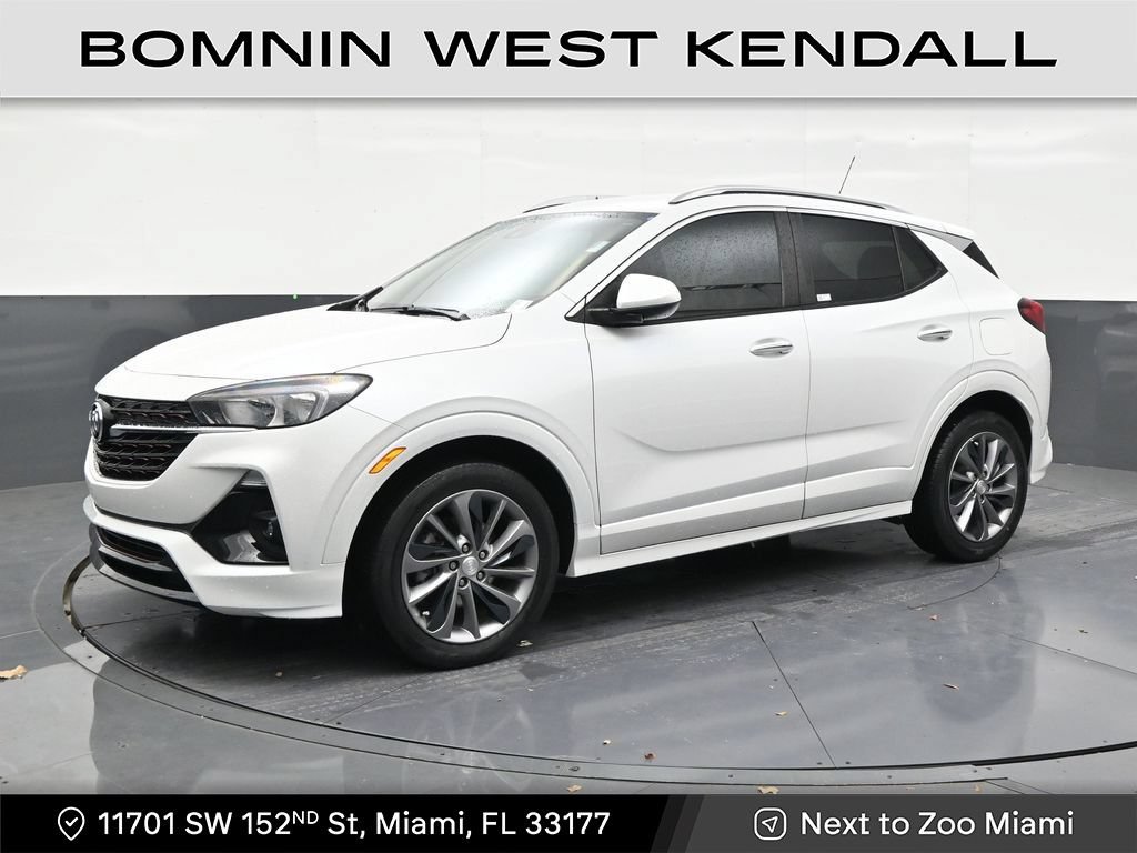 Used 2022 Buick Encore GX Select w/ Sport Touring Package FWD image 1