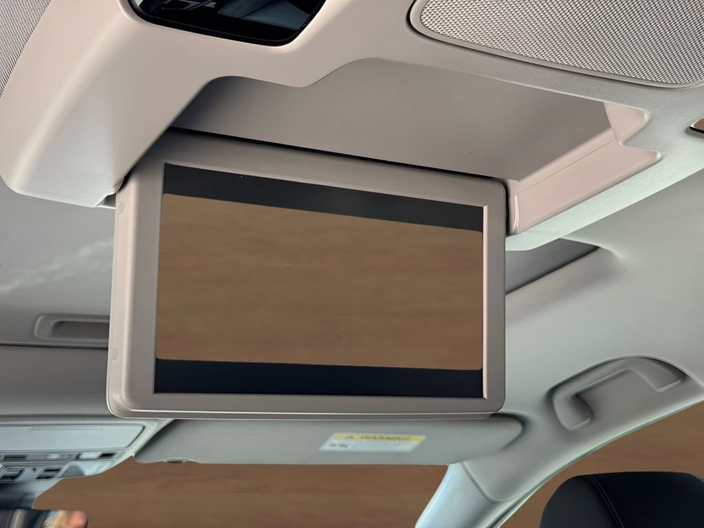 Used 2023 Honda Odyssey Touring image 23