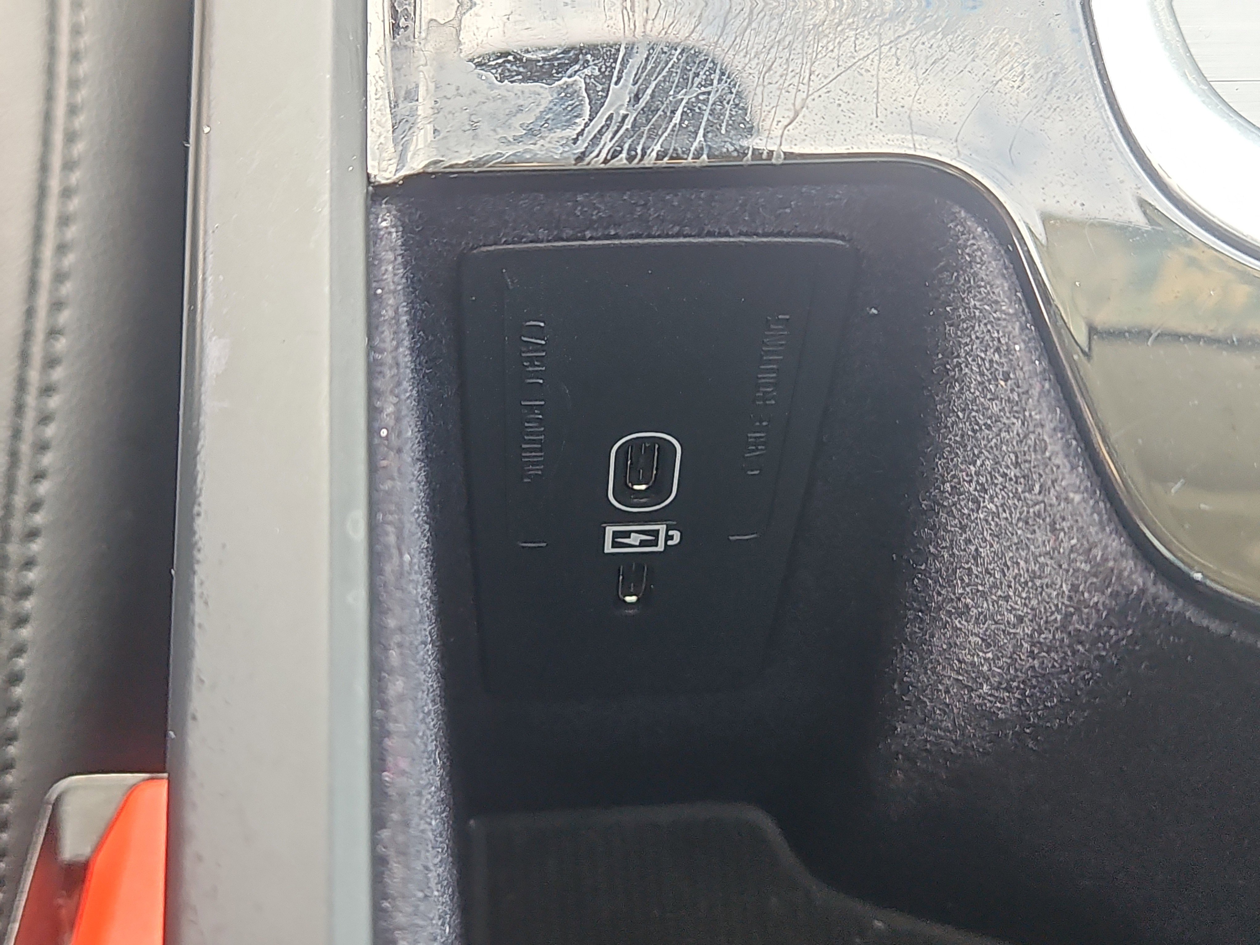 Used 2024 Volvo XC90 B5 Core image 11