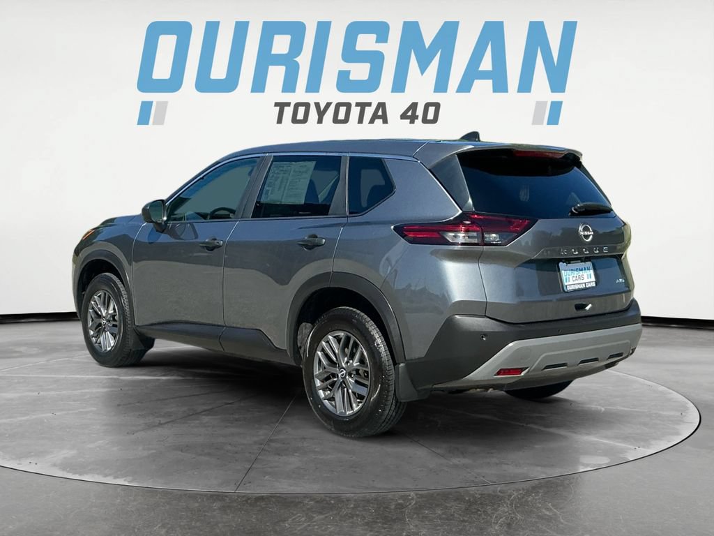 Used 2023 Nissan Rogue S AWD/4WD image 5