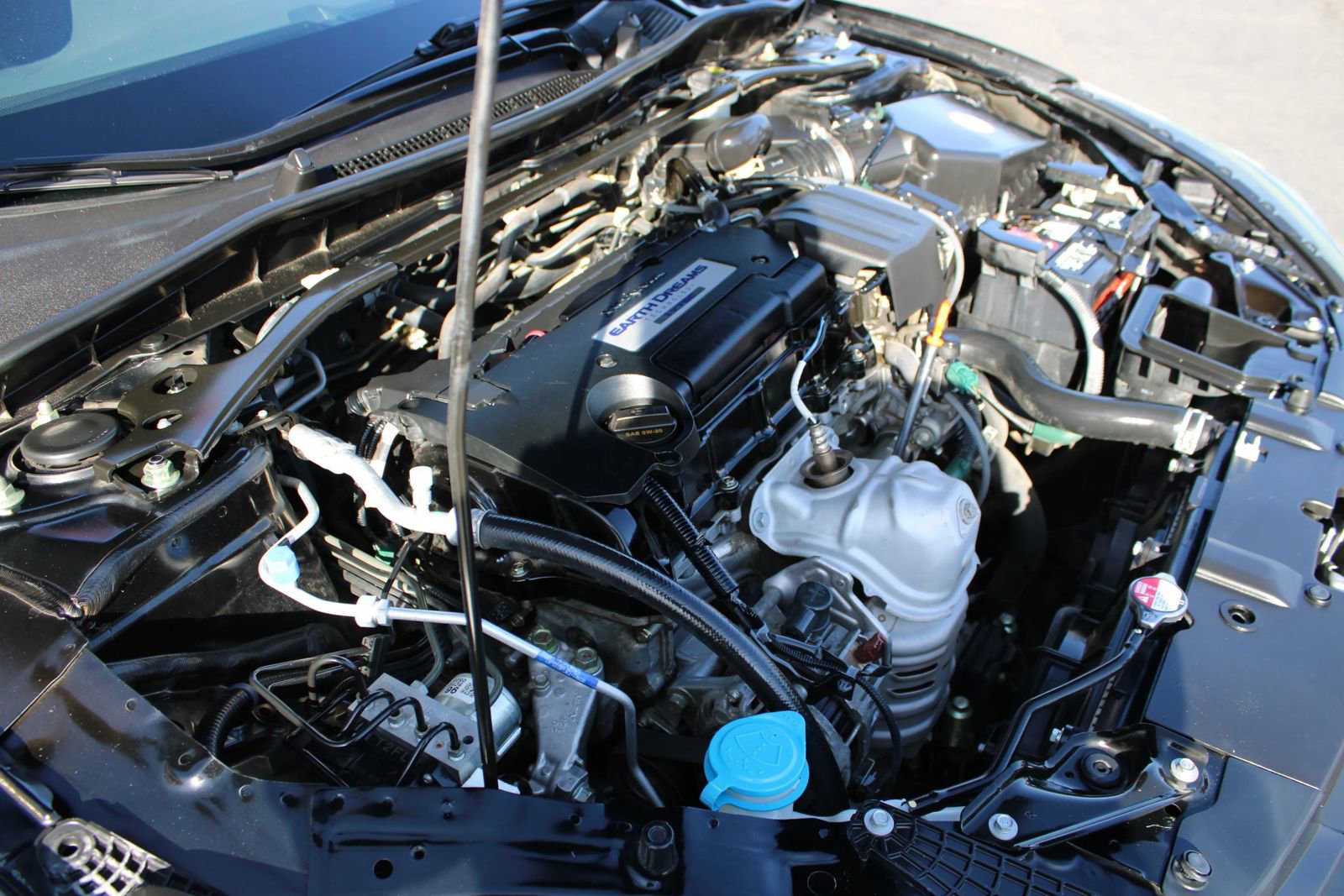 Used 2015 Honda Accord Sport image 33