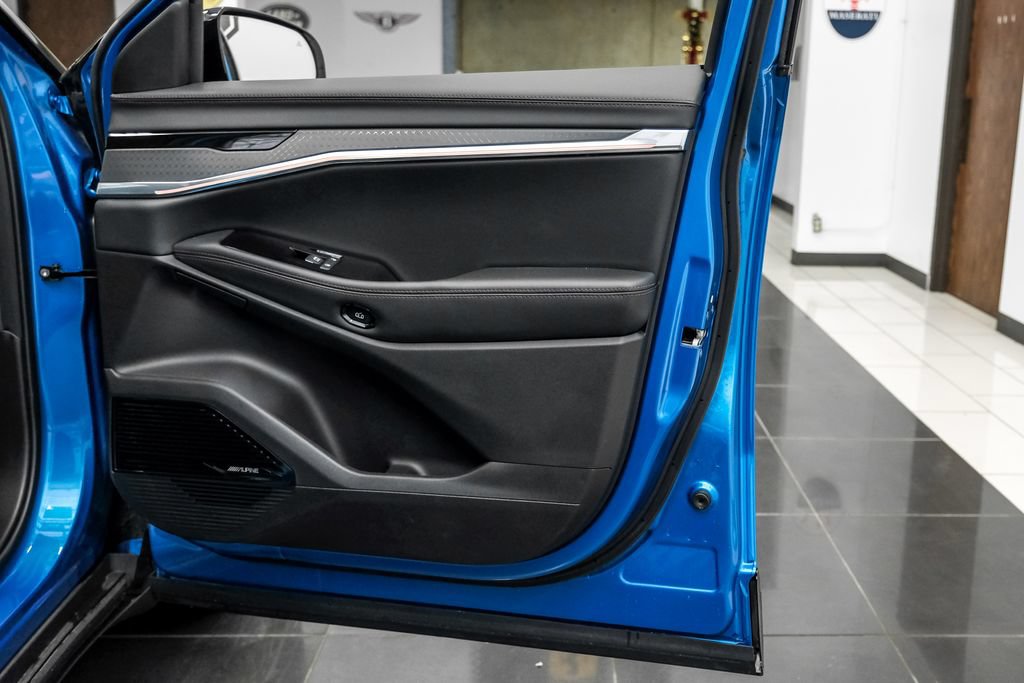 Used 2025 Jeep Wagoneer S Limited AWD/4WD image 42