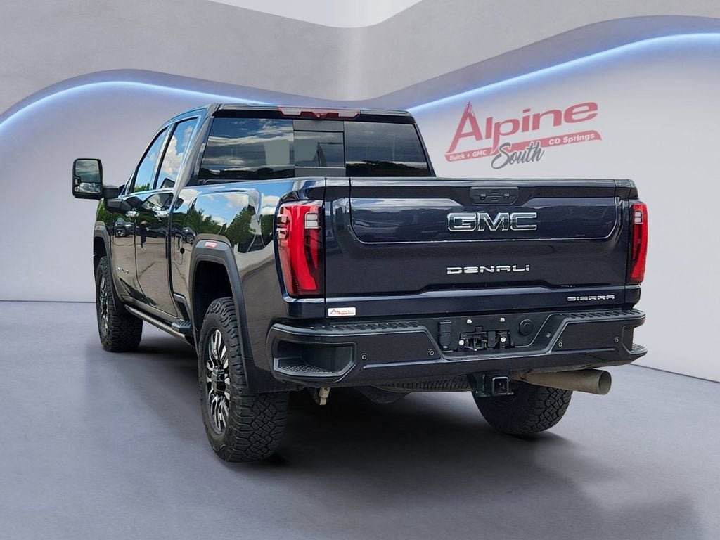 Certified 2024 GMC Sierra 2500 Denali Ultimate AWD/4WD image 3
