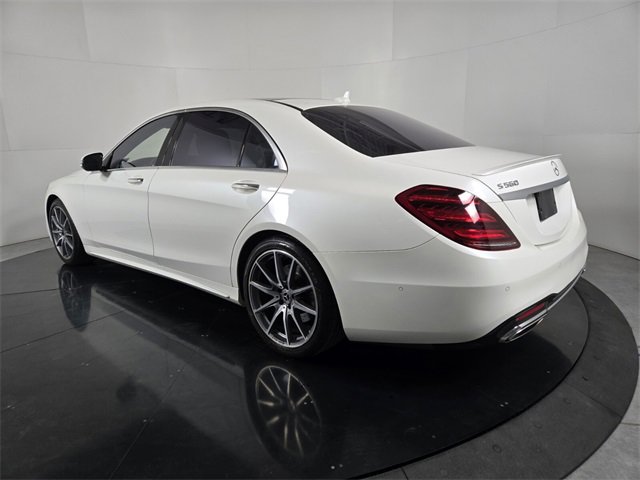Used 2020 Mercedes-Benz S 560 Sedan image 4